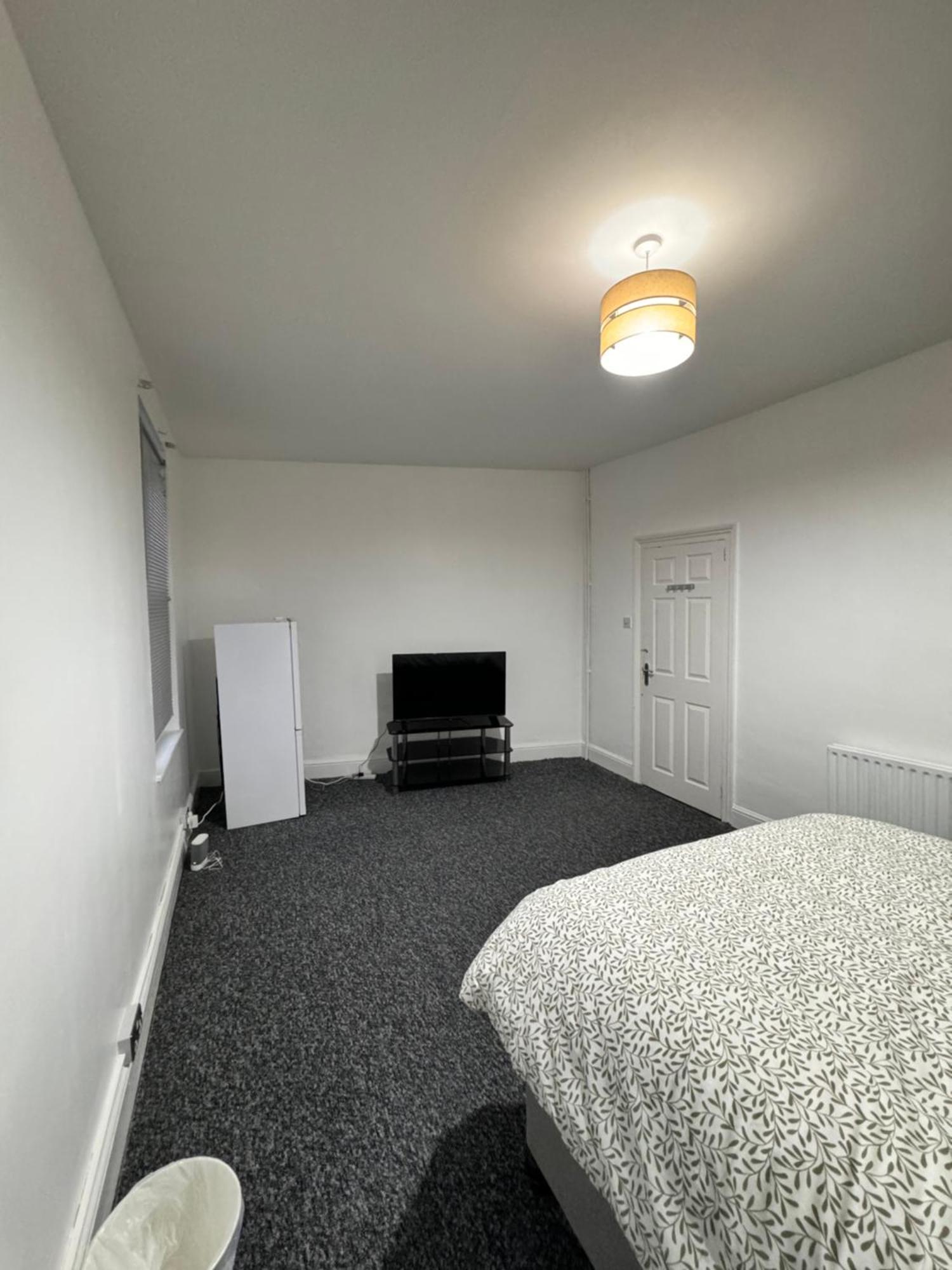 Oxborne Uk - Plaistow Guest house London